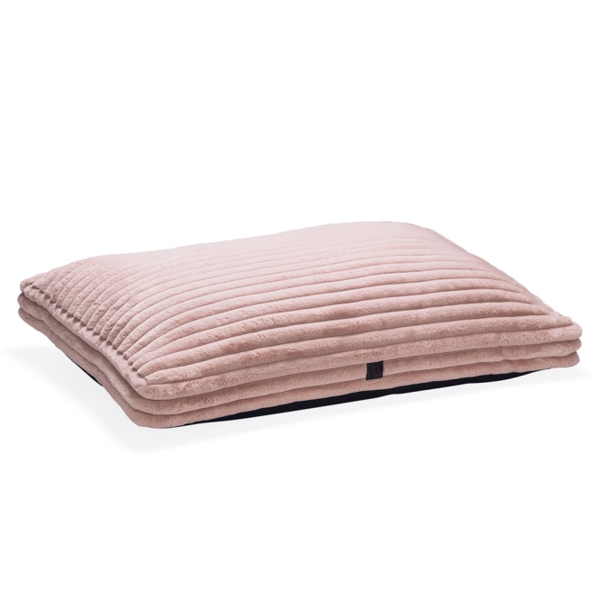 Designed by Lotte Hundekissen Reza – Rosa ...